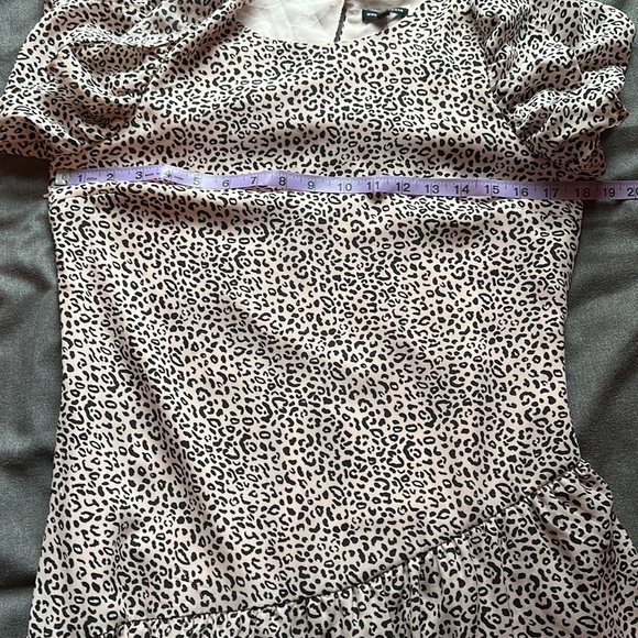 🦇 Who what wear Size small Ruffled animal print dress - Picture 16 of 16